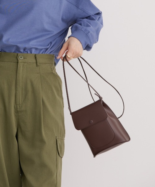 AMERICAN HOLIC（アメリカンホリック）の「フラップ付ミニショルダーBAG（ショルダーバッグ・レディース・ブラウン/ブラック・FREE）」の17枚目の写真