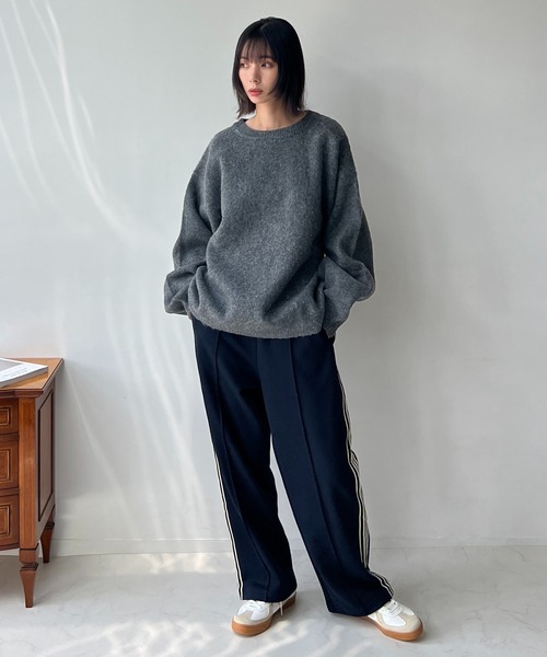 AS KNOW AS plus（アズノゥアズプラス）の「☆ゴマジャカード起毛ゆるりニットプルオーバー（ニット/セーター・レディース・チャコールグレー/ブルー/ピンク/グリーン/ピンク系/ブルー系/グレー系・FREE）」の8枚目の写真