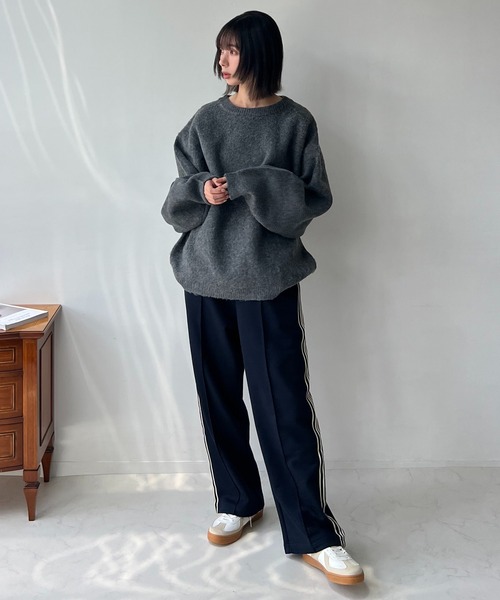 AS KNOW AS plus（アズノゥアズプラス）の「☆ゴマジャカード起毛ゆるりニットプルオーバー（ニット/セーター・レディース・チャコールグレー/ブルー/ピンク/グリーン/ピンク系/ブルー系/グレー系・FREE）」の9枚目の写真