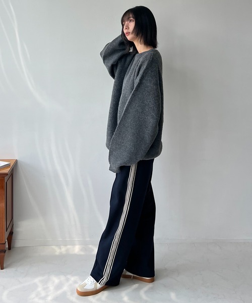 AS KNOW AS plus（アズノゥアズプラス）の「☆ゴマジャカード起毛ゆるりニットプルオーバー（ニット/セーター・レディース・チャコールグレー/ブルー/ピンク/グリーン/ピンク系/ブルー系/グレー系・FREE）」の12枚目の写真