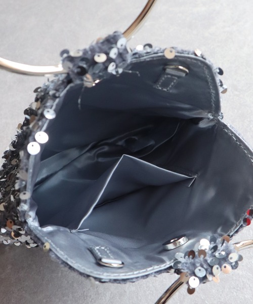 BLUEEAST(ブルーイースト)の「スパンコール / レース / ラメ2wayミニパーティーバッグ(ハンドバッグ・レディース・ベージュ/ブラック/ブラック系/ベージュ系/シルバー系/シルバー/ゴールド・FREE)」の20枚目の写真