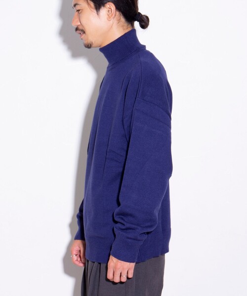 GLOSTER（グロスター）の「【限定展開】【GLOSTER/グロスター】ハイゲージ タートルネックニット（ニット/セーター・メンズ・ブルー/ブラウン/アイボリー/ブラック・M/L/XL）」の8枚目の写真