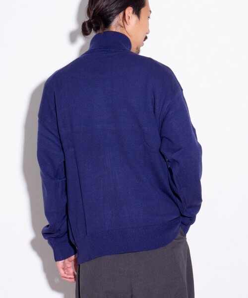GLOSTER（グロスター）の「【限定展開】【GLOSTER/グロスター】ハイゲージ タートルネックニット（ニット/セーター・メンズ・ブルー/ブラウン/アイボリー/ブラック・M/L/XL）」の9枚目の写真