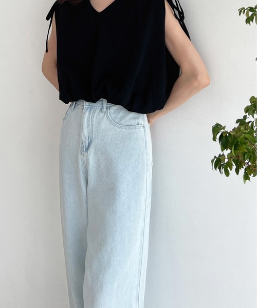 Olu.(オルドット)の「ストレートワイドデニムパンツ(デニムパンツ・レディース・ブルー・0/1)」の3枚目の写真