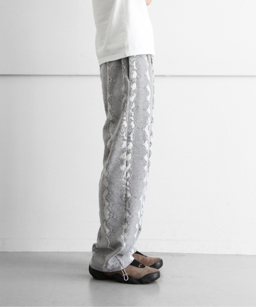 O(オー)の「NEONSIGN Heather Python Pants(スウェットパンツ・メンズ・ヘザーグレー・44/46)」の3枚目の写真