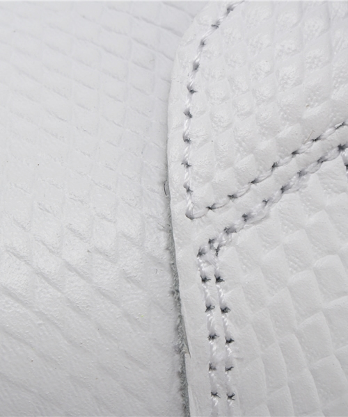 adidas Originals(アディダスオリジナルス)の「ユニセックス アディダス スタンスミス コンフォート ベルクロ adidas STAN SMITH CF B24534(スニーカー・メンズ・ホワイト・26.5cm/27cm/23cm/28cm/24cm/24.5cm/23.5cm/28.5cm/27.5cm)」の3枚目の写真