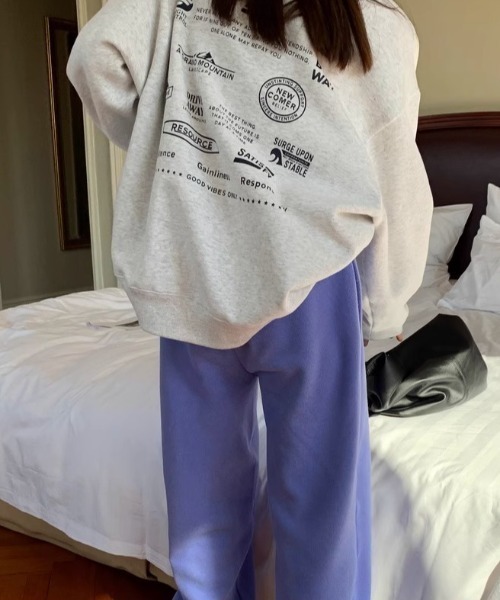 Vipoa(ヴィポア)の「バックデザインオーバースウェット(スウェット・レディース・グレー・FREE)」の12枚目の写真