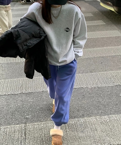 Vipoa(ヴィポア)の「バックデザインオーバースウェット(スウェット・レディース・グレー・FREE)」の17枚目の写真