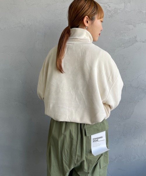 THOUSAND MILE（サウザンドマイル）の「[THOUSAND MILE/サウザンド マイル] ニットフリース タートルネックプルオーバー（ニット/セーター・レディース・ブラック/オフホワイト/ベージュ・F）」の9枚目の写真