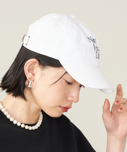 SHIPS（シップス）の「SHIPS NINE CASE:New York Diary キャップ◇（キャップ・レディース・ベージュ/ネイビー/ピンク/ワイン/ホワイト・ONE SIZE）」の19枚目の写真