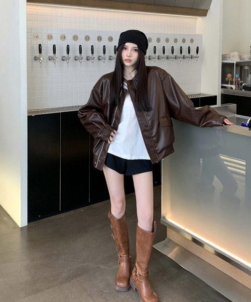 Bifrost（ビフレスト）の「ヴィンテージライク合成皮革ジャケット（ライダースジャケット・レディース・ブラウン/ブラック・L/M）」の9枚目の写真