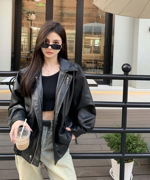 Bifrost（ビフレスト）の「ヴィンテージライク合成皮革ジャケット（ライダースジャケット・レディース・ブラウン/ブラック・L/M）」の4枚目の写真