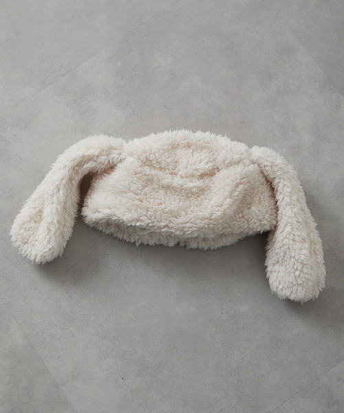 riziere（リジェール）の「うさ耳のもこもこ帽子（ニットキャップ/ビーニー・キッズ・オフホワイト・FREE）」の4枚目の写真