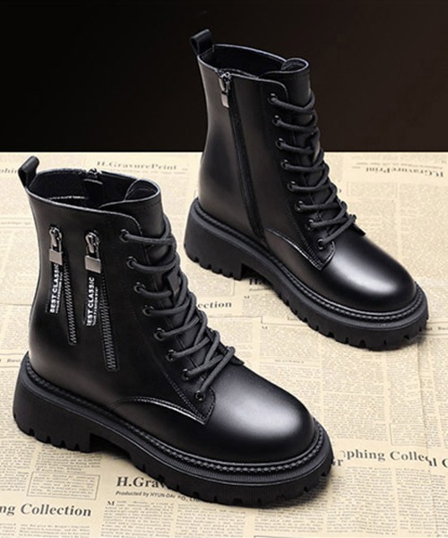 Miniministore(ミニミニストア)の「トラックソールブーツ 厚底ショートブーツ(ブーツ・レディース・オフホワイト/ブラック・22.5cm/24.0cm/24.5cm/23.0cm/23.5cm)」の13枚目の写真