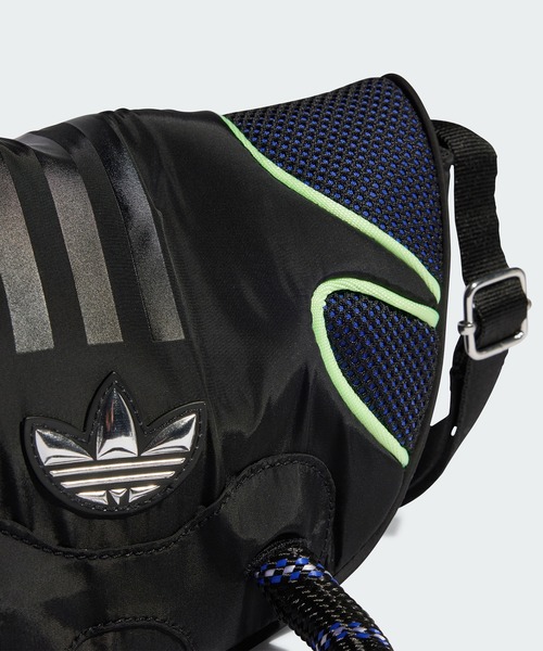 adidas(アディダス)の「サッチェルバッグIT7374 (ブラック) / アディダスオリジナルス adidas Originals(ショルダーバッグ・レディース・ブラック・FREE)」の5枚目の写真