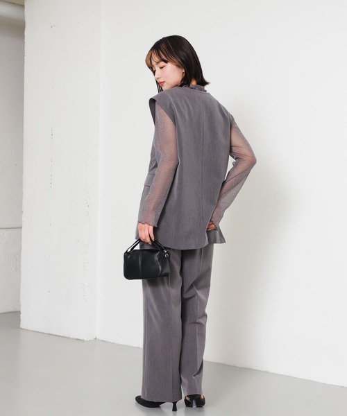 SENSE OF PLACE by URBAN RESEARCH（センスオブプレイスバイアーバンリサーチ）の「Vネックジップベスト（ベスト・レディース・グレー/ブラック・ONE）」の9枚目の写真