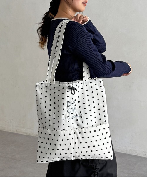 CPCM(シーピーシーエム)の「アソートカラーロゴトート(トートバッグ・レディース・イエロー/アイボリー/グリーン/ブラック/シルバー/ブルー/オレンジ/ブルー系その他/オレンジ系その他/ネイビー/レッド/ブラウン系その他/ブラウン系その他2/グリーン系その他2/グリーン系その他/ピンク/ホワイト系その他・FREE)」の3枚目の写真