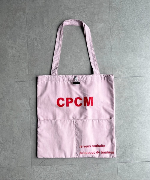 CPCM(シーピーシーエム)の「アソートカラーロゴトート(トートバッグ・レディース・イエロー/アイボリー/グリーン/ブラック/シルバー/ブルー/オレンジ/ブルー系その他/オレンジ系その他/ネイビー/レッド/ブラウン系その他/ブラウン系その他2/グリーン系その他2/グリーン系その他/ピンク/ホワイト系その他・FREE)」の14枚目の写真