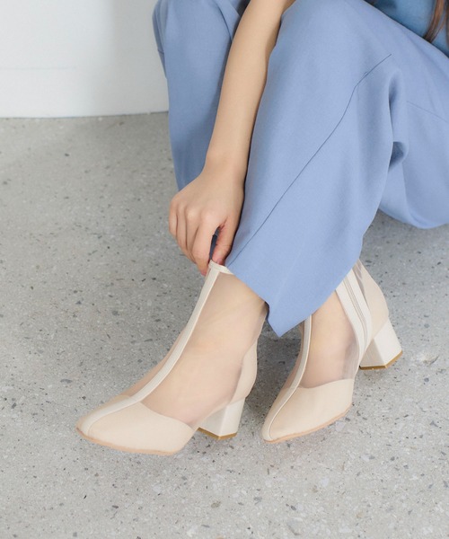 noyau(ノヤウ)の「ブロックヒールチュールブーツサンダル(サンダル・レディース・シルバー/ブラック/ホワイト/ベージュ・LL/L/M/S)」の3枚目の写真