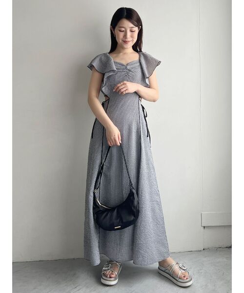 MERCURYDUO(マーキュリーデュオ)の「ハーフムーンショルダーBAG(ショルダーバッグ・レディース・オフホワイト/ピンク/ライトブルー/ブラック/ラベンダー・FREE)」の11枚目の写真