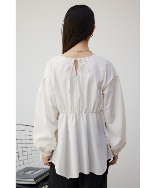AZUL by moussy（アズールバイマウジー）の「2WAYバルーンスリーブペプラムブラウス（シャツ/ブラウス・レディース・オフホワイト/ブラック・SMALL/MEDIUM）」の8枚目の写真