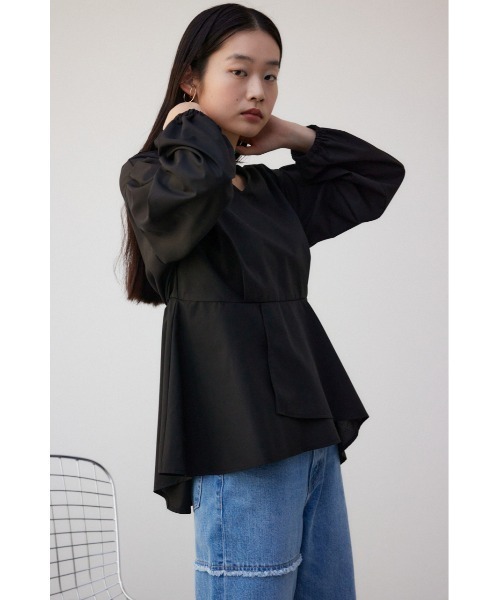 AZUL by moussy（アズールバイマウジー）の「2WAYバルーンスリーブペプラムブラウス（シャツ/ブラウス・レディース・オフホワイト/ブラック・SMALL/MEDIUM）」の15枚目の写真