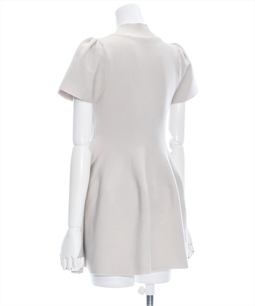 clear（クリア）の「チュニック丈裾フレア半袖ニットトップス≪2024SS新作≫（チュニック・レディース・ブラック/グレイッシュベージュ/アイボリー/ピンク・F）」の7枚目の写真