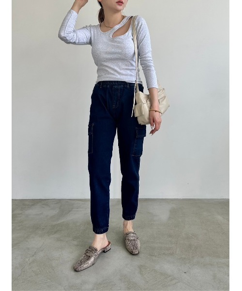 DAIS-Y（デイジー）の「【低身長さんサイズ】スリムジョガーデニムパンツ（デニムパンツ・レディース・ネイビー・M）」の8枚目の写真