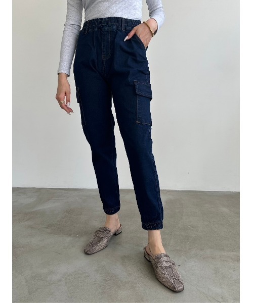 DAIS-Y（デイジー）の「【低身長さんサイズ】スリムジョガーデニムパンツ（デニムパンツ・レディース・ネイビー・M）」の14枚目の写真