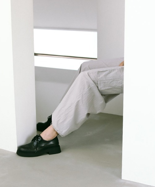 ETRE TOKYO(エトレトウキョウ)の「リラクシーカーゴパンツ(カーゴパンツ・レディース・ホワイト/グレー・S/M)」の4枚目の写真