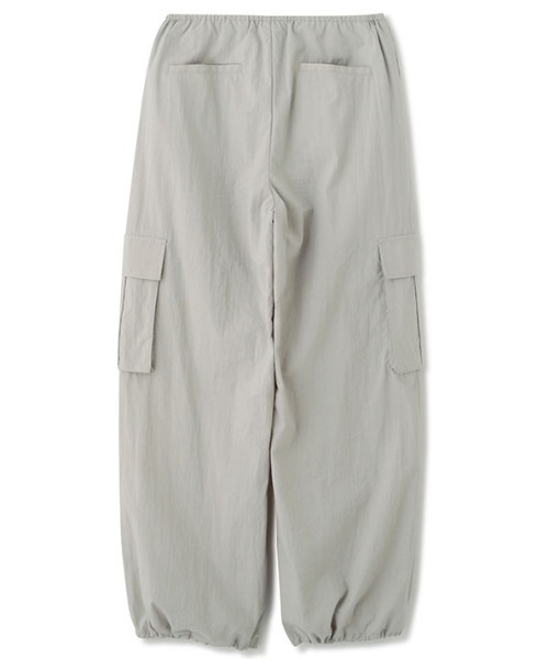 ETRE TOKYO(エトレトウキョウ)の「リラクシーカーゴパンツ(カーゴパンツ・レディース・ホワイト/グレー・S/M)」の14枚目の写真