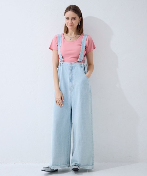 FOREVER 21（フォーエバー トゥエンティーワン）の「【2024SS】ハイウエストデニムサロペット（サロペット/オーバーオール・レディース・ライトグレー/ライトブルー・SMALL/MEDIUM）」の3枚目の写真