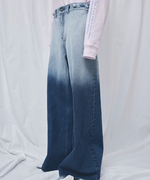 led.tokyo（レッドトウキョウ）の「【led.tokyo】グラデーションワイドデニム（デニムパンツ・レディース・ブラック/ブルー・1/2）」の2枚目の写真