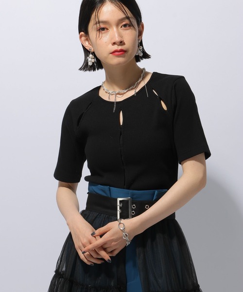 HARE（ハレ）の「フロントカットアウトリブトップス(HARE)（Tシャツ/カットソー・レディース・ブラック/グリーン・FREE）」の6枚目の写真