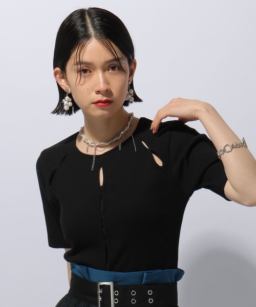 HARE（ハレ）の「フロントカットアウトリブトップス(HARE)（Tシャツ/カットソー・レディース・ブラック/グリーン・FREE）」の18枚目の写真