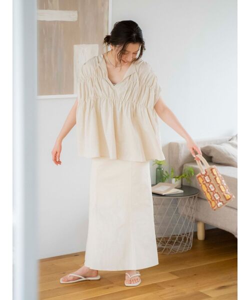 Ungrid（アングリッド）の「リネン混ギャザーノースリブラウス（シャツ/ブラウス・レディース・アイボリー/ターコイズブルー/ブラウン・FREE）」の7枚目の写真