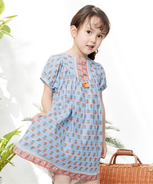 Seraph（セラフ）の「エスニック柄カフタンワンピース（ワンピース・キッズ・ピンク/イエロー/サックスブルー・140/130/120/110/100/95/90/80）」の2枚目の写真