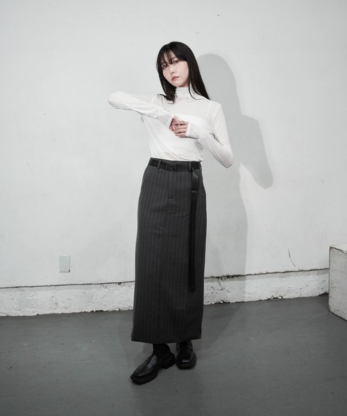 Y/lim(イリム)の「シアータートルネックもっちりロンT(Tシャツ/カットソー・レディース・グレー/ブラック/オフホワイト/ブラウン・M/L/S)」の15枚目の写真