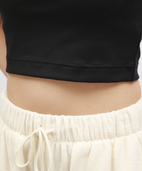 LAKOLE（ラコレ）の「【吸水速乾】リブクロスショートブラトップ＜RELAXING WEAR＞/ 118984（キャミソール・レディース・ラベンダー/オフホワイト/ブラック・SMALL/MEDIUM/LARGE）」の8枚目の写真