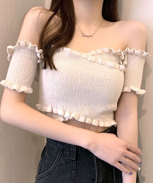 REMUR(レミュール)の「オフショルダートップス 半袖 ショート丈(Tシャツ/カットソー・レディース・ブラック×ホワイト/ホワイト×ブラック/ホワイト×レッド/ベージュ/イエロー/ピンク/レッド/ホワイト/ブラック・M)」の7枚目の写真