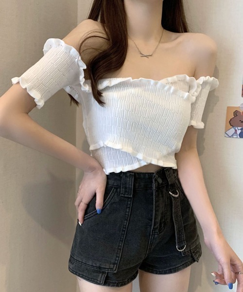 REMUR(レミュール)の「オフショルダートップス 半袖 ショート丈(Tシャツ/カットソー・レディース・ブラック×ホワイト/ホワイト×ブラック/ホワイト×レッド/ベージュ/イエロー/ピンク/レッド/ホワイト/ブラック・M)」の11枚目の写真