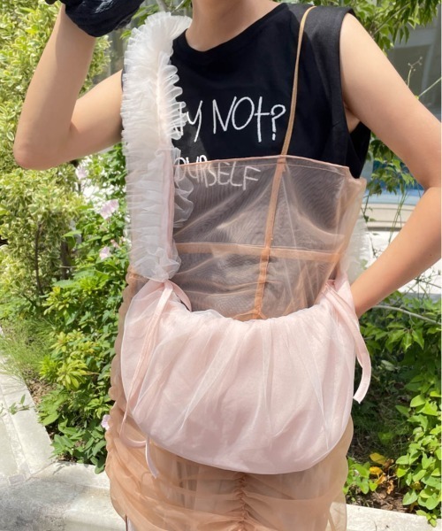ENIM BY VICKY(エニムバイビッキー)の「チュールドロストリボンショルダーバッグ(ショルダーバッグ・レディース・ピンク/グレー・FREE)」の4枚目の写真