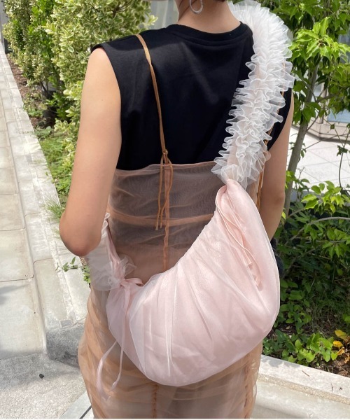 ENIM BY VICKY(エニムバイビッキー)の「チュールドロストリボンショルダーバッグ(ショルダーバッグ・レディース・ピンク/グレー・FREE)」の7枚目の写真