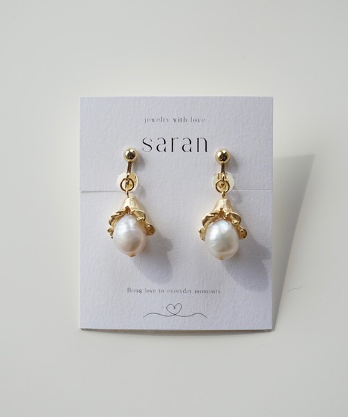 CERCA(チェルカ)の「saran jewelry/花パール イヤリング(イヤリング・レディース・シルバー/ゴールド・FREE)」の7枚目の写真