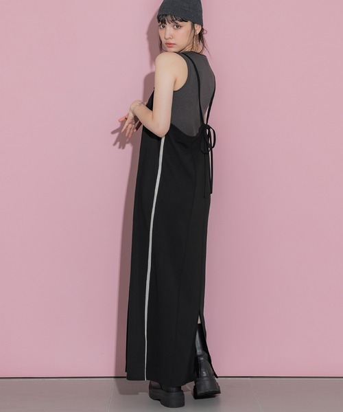 coca(coca)(コカ)の「サイドラインキャミワンピース(ワンピース・レディース・ブラック・ONE SIZE)」の1枚目の写真