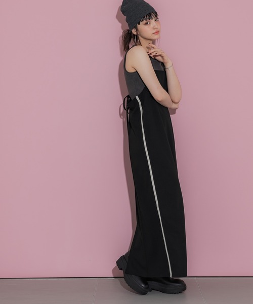 coca(coca)(コカ)の「サイドラインキャミワンピース(ワンピース・レディース・ブラック・ONE SIZE)」の6枚目の写真