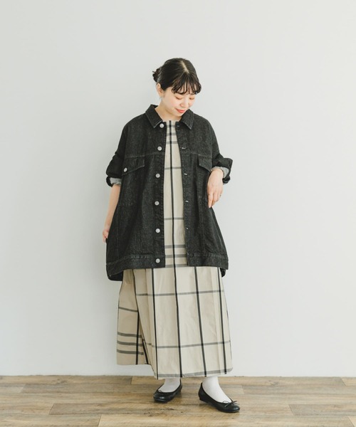 ITEMS URBANRESEARCH(アイテムズ アーバンリサーチ)の「デニムオーバージャケット(デニムジャケット・レディース・ブラック/インディゴブルー・FREE)」の6枚目の写真