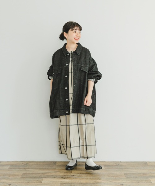 ITEMS URBANRESEARCH(アイテムズ アーバンリサーチ)の「デニムオーバージャケット(デニムジャケット・レディース・ブラック/インディゴブルー・FREE)」の7枚目の写真