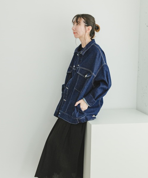 ITEMS URBANRESEARCH(アイテムズ アーバンリサーチ)の「デニムオーバージャケット(デニムジャケット・レディース・ブラック/インディゴブルー・FREE)」の15枚目の写真