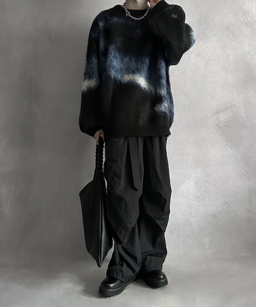 SERACE（セラス）の「【SERACE】Loose silhouette wide straight belted nylon cargo pants / ルーズシルエットワイドストレートベルテッドナイロンカーゴパンツ（カーゴパンツ・メンズ・ブラック/チャコールグレー・M/L）」の10枚目の写真